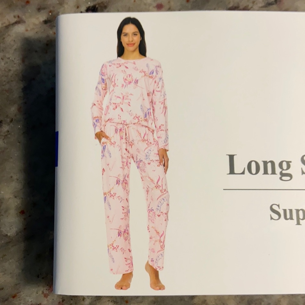 2 Piece Pajama Set NWT - M or L